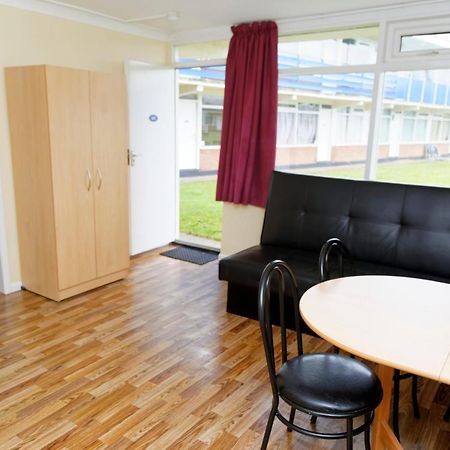 Pontins-Southport Holiday Park ภายนอก รูปภาพ
