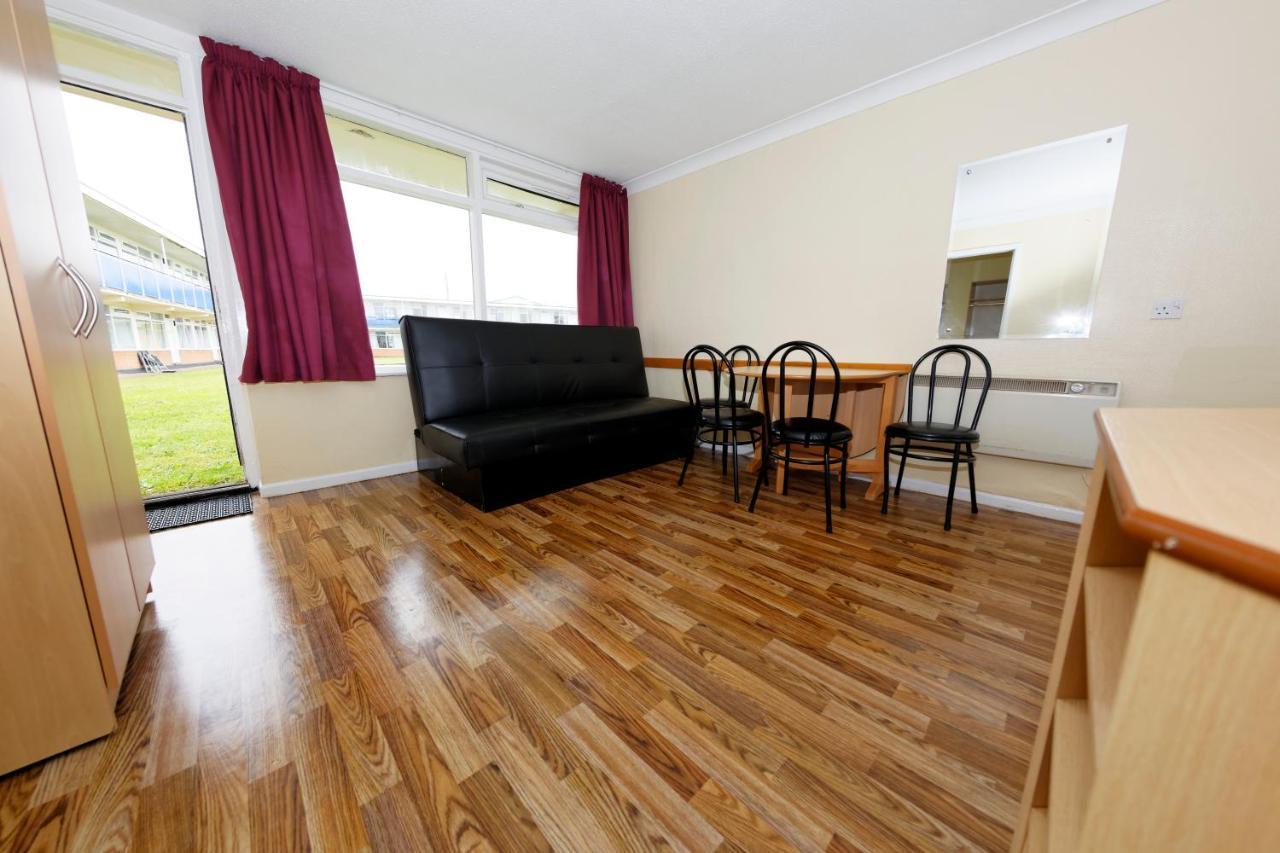 Pontins-Southport Holiday Park ภายนอก รูปภาพ