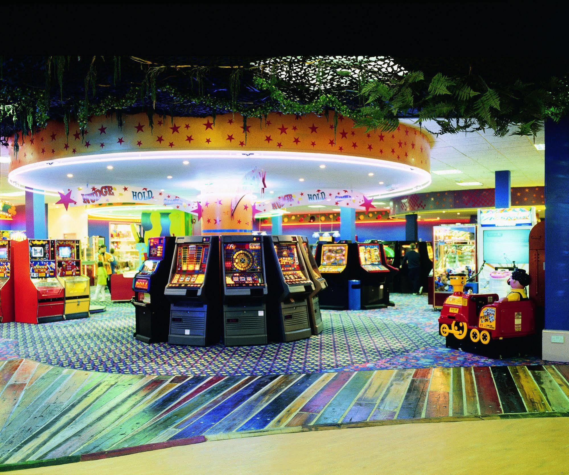 Pontins-Southport Holiday Park ภายนอก รูปภาพ